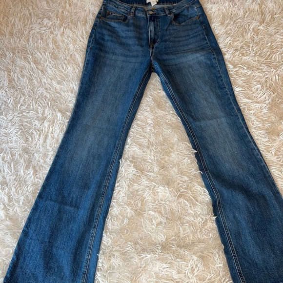 H&M Jeans - Picture 1 of 16
